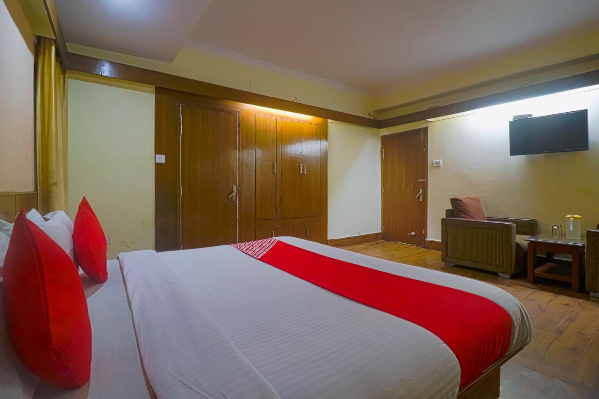 Flagship Hotel Yadgar 西姆拉 外观 照片
